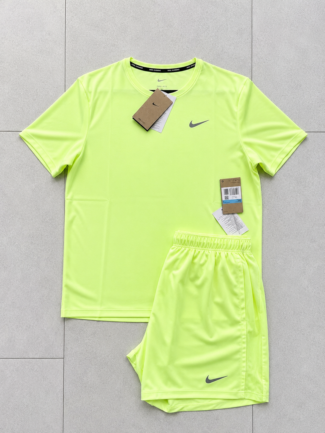 Nike Dri-FIT Running Set – Volt/Black